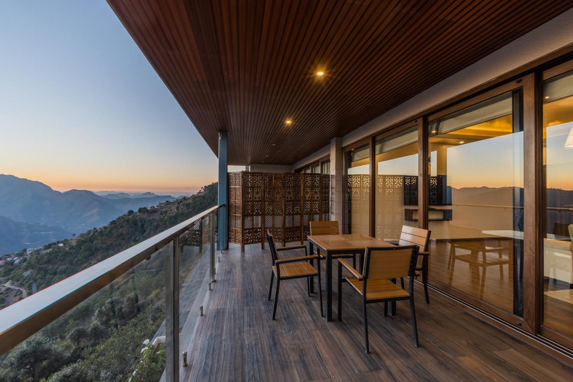 The Manor Luxury Apartments, Shimla Mashobra Esterno foto