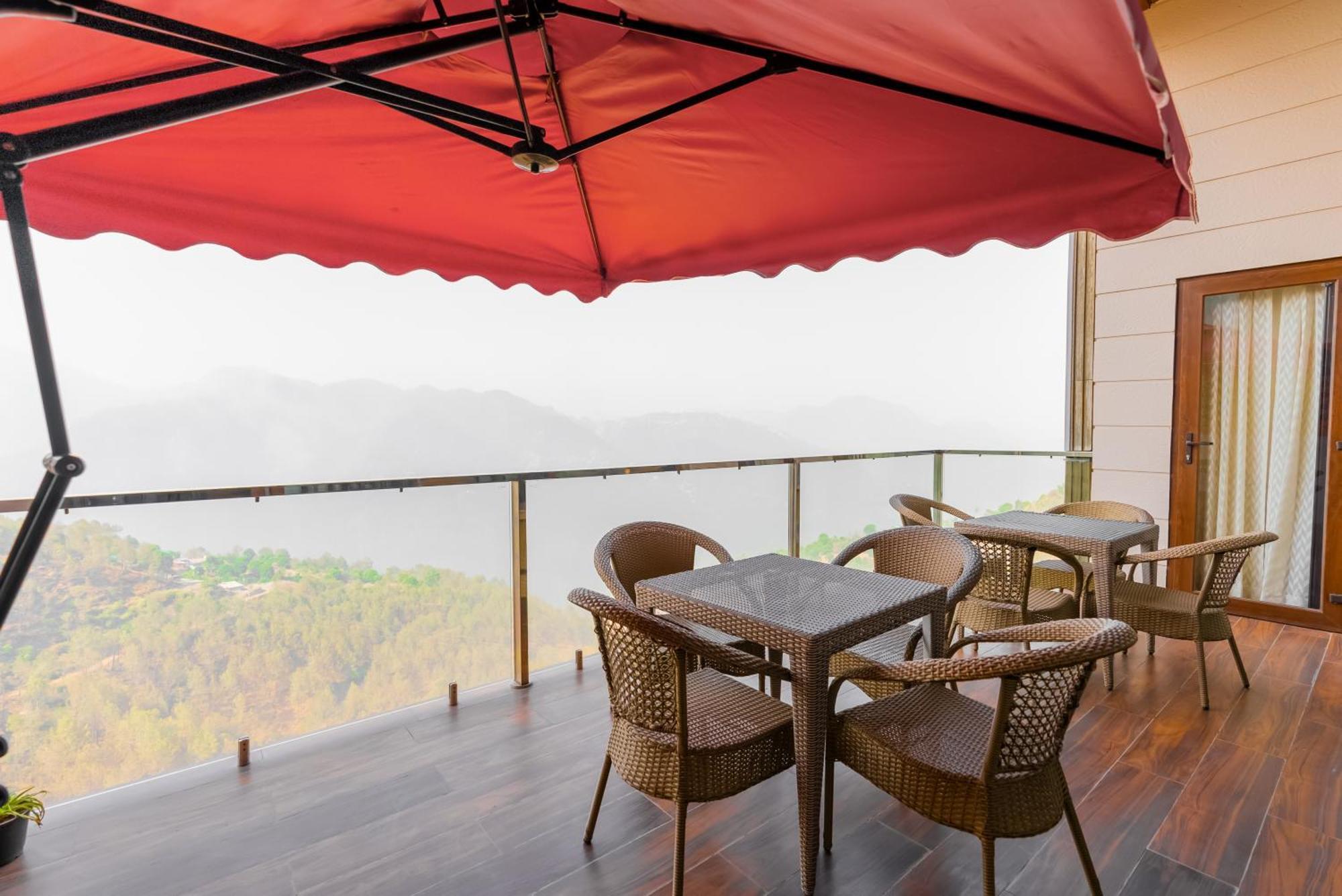 The Manor Luxury Apartments, Shimla Mashobra Esterno foto