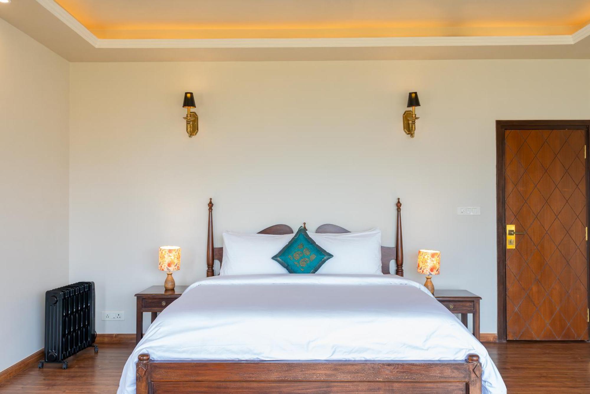 The Manor Luxury Apartments, Shimla Mashobra Esterno foto