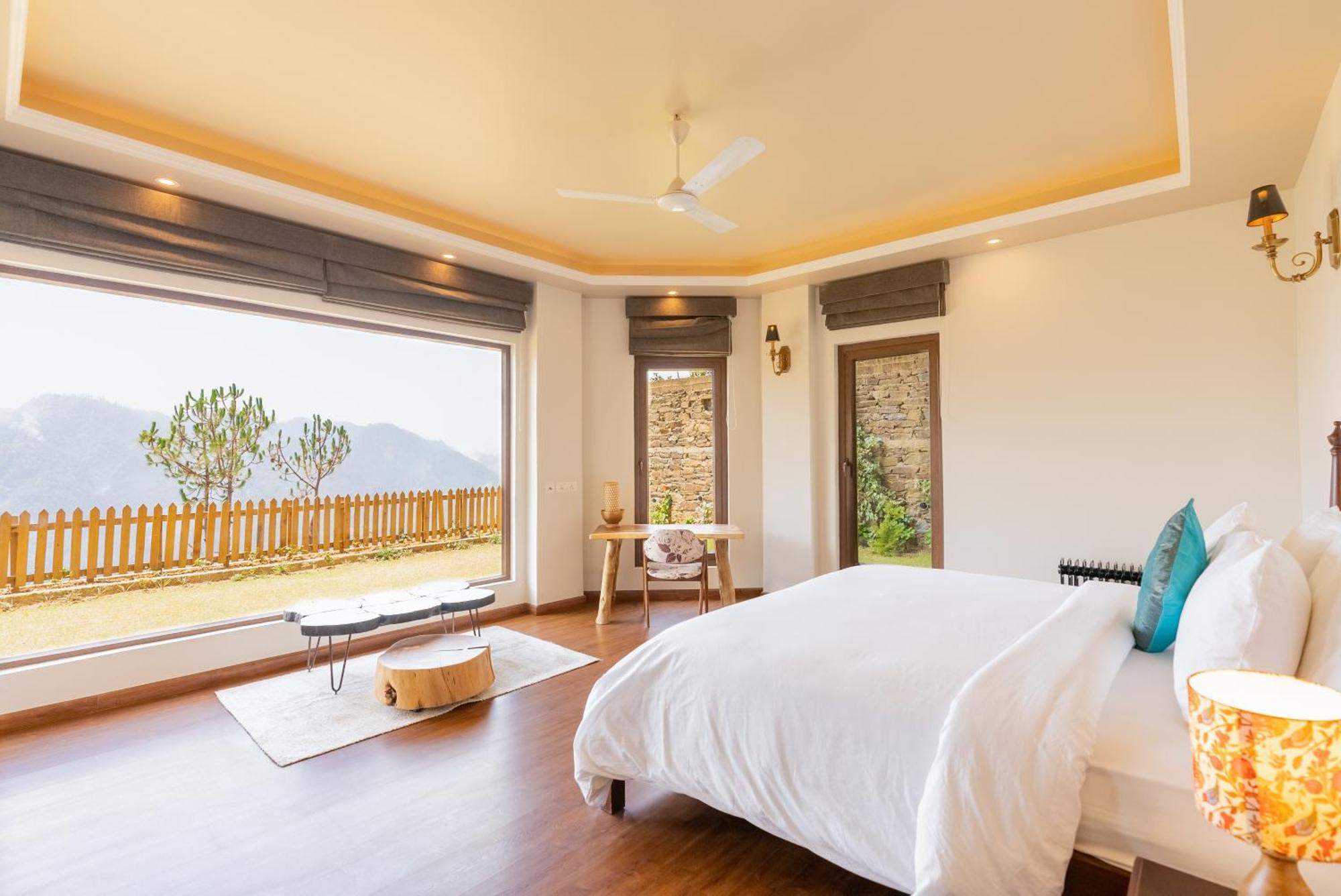 The Manor Luxury Apartments, Shimla Mashobra Esterno foto
