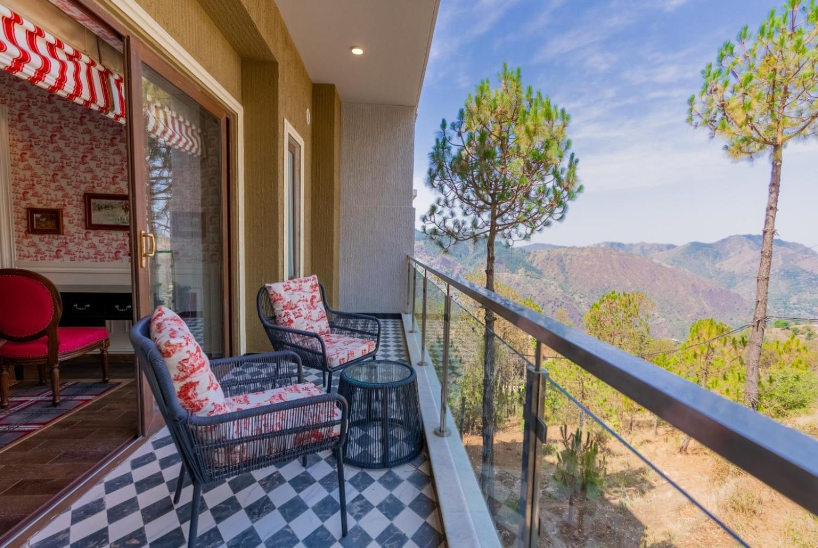 The Manor Luxury Apartments, Shimla Mashobra Esterno foto